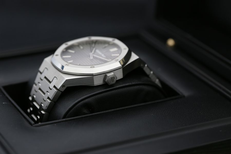 Audemars Piguet Royal Oak 15500ST.OO.1220ST.02